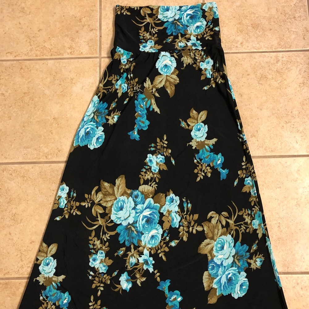 Black Floral Maxi Skirt